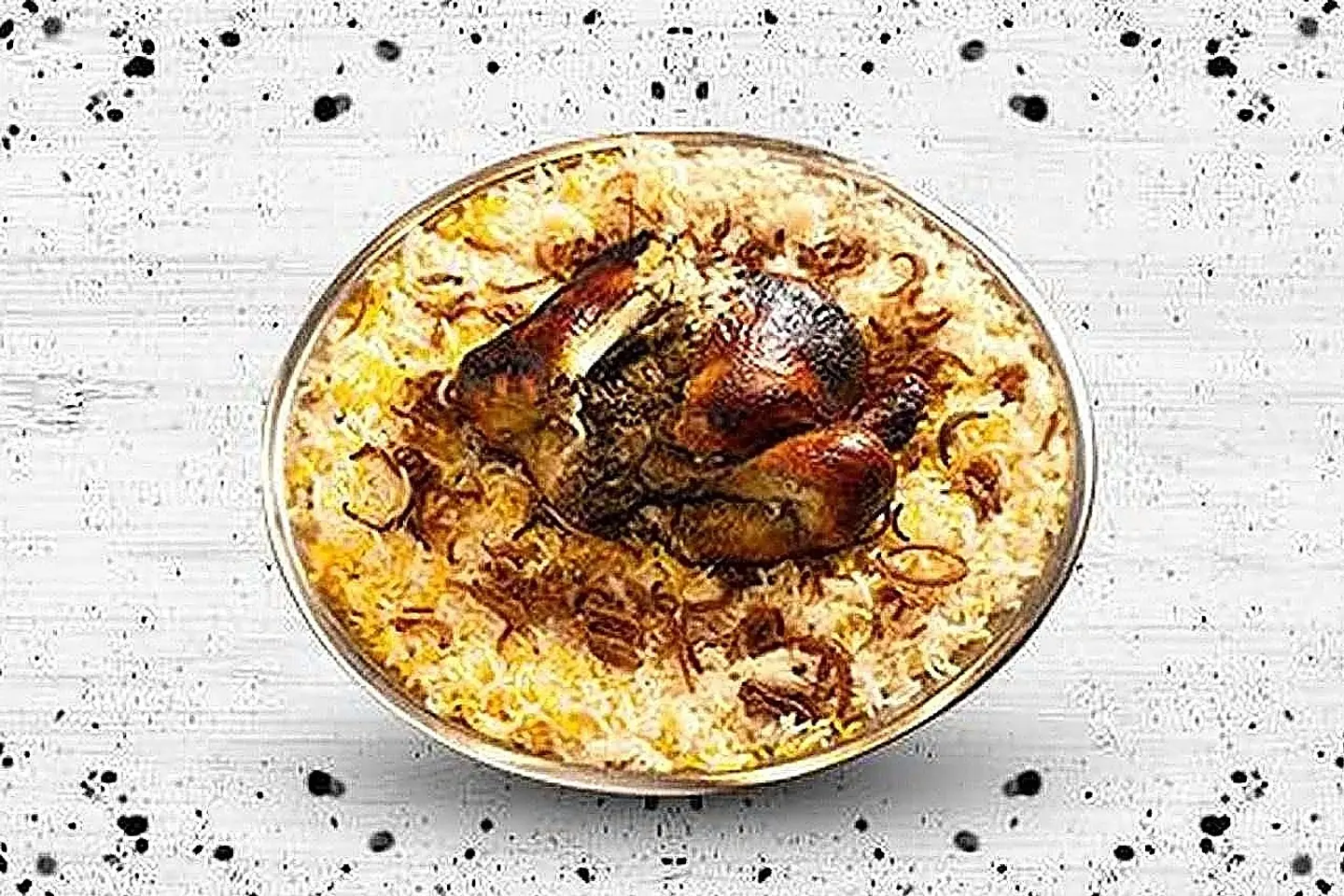 نصف دجاج شواية على الجمر مع ارز شعبي - نص حبة دجاج