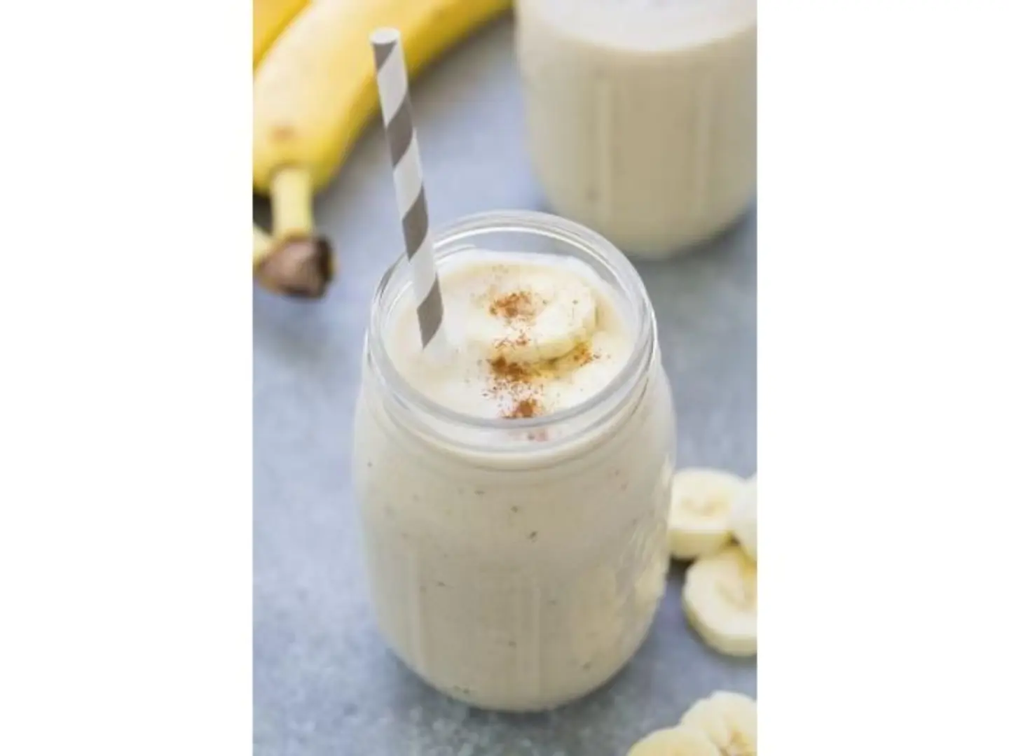 سموذي حليب موز - صغير