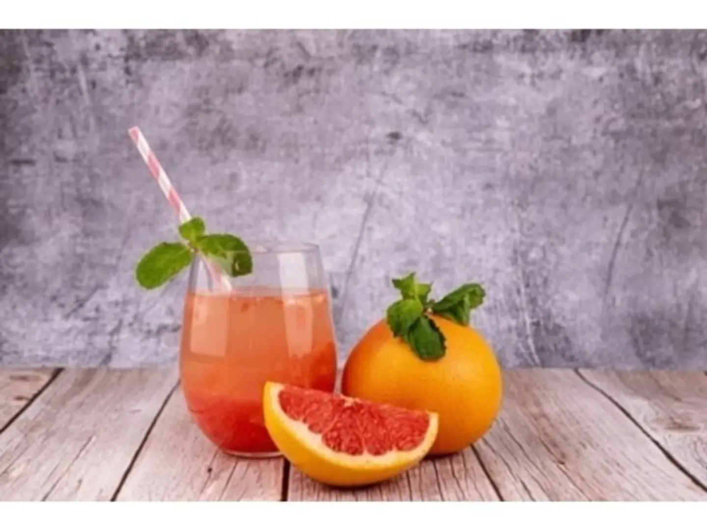 Squeezed Grapefruit Juice - Small