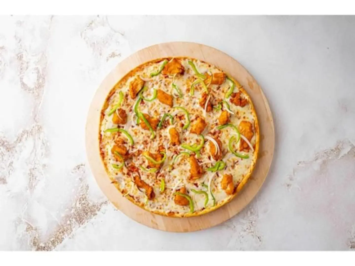 Eastern Style Pizza With Chicken - Medium