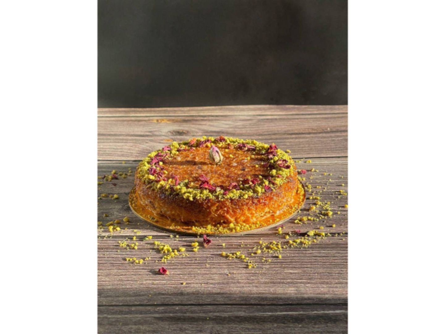 Kunafah Skaker With Cream - Small With Chocolate