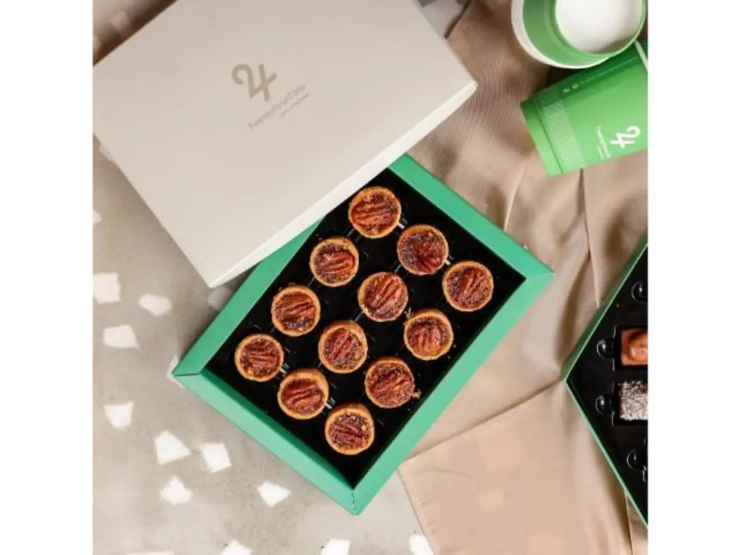 Pecan Tart Box - 12 Pieces