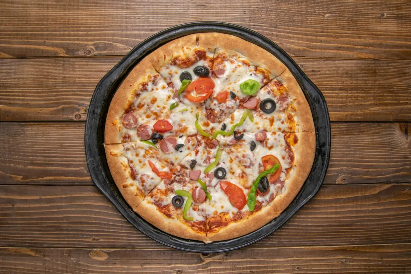 Cheddar Cheese Pizza With Vegetables - Small