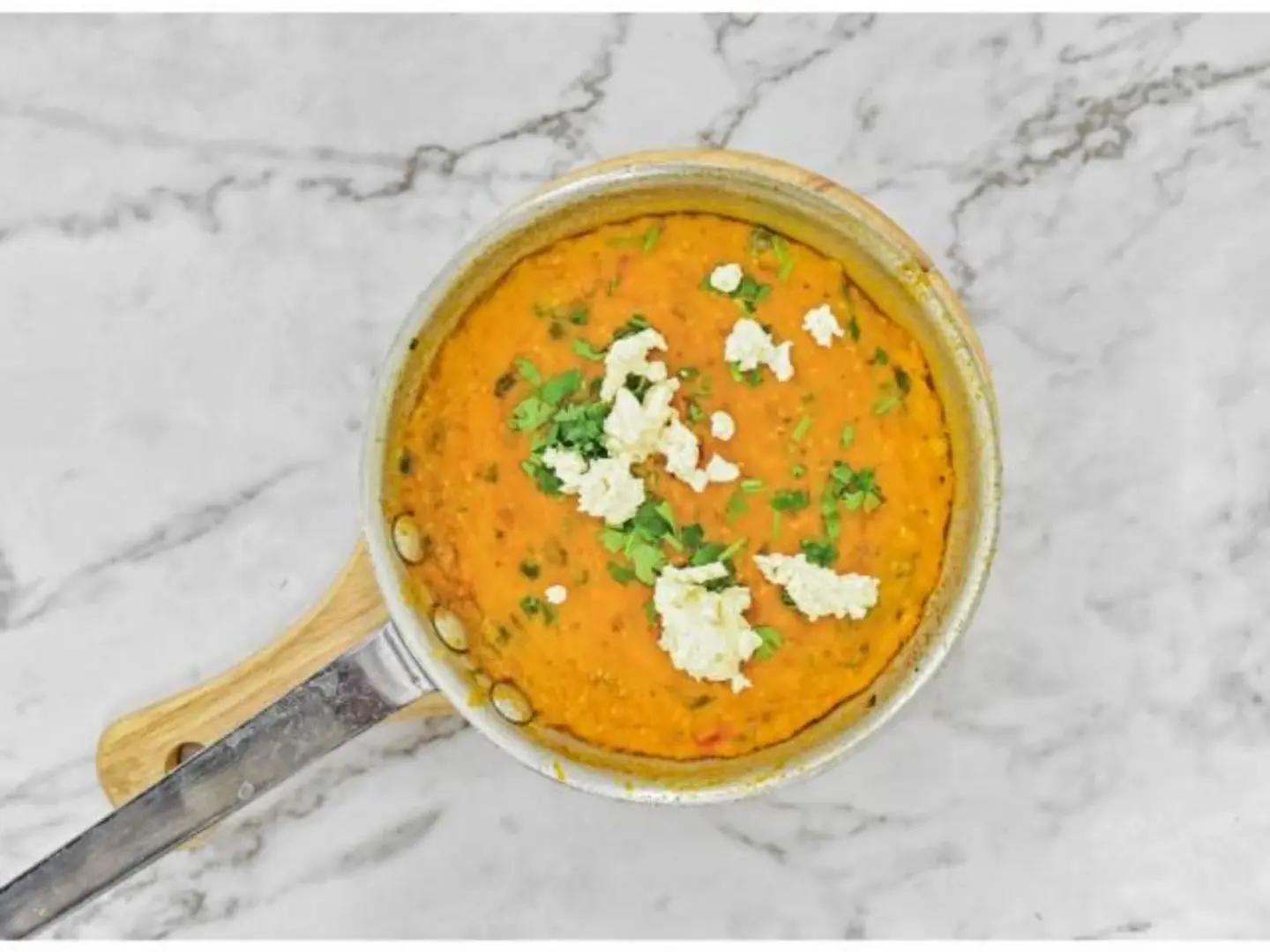 Lentils Taweh With Eggs - Small