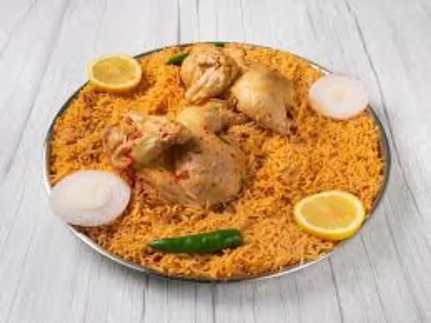 دجاج مضغوط مع الرز - نص