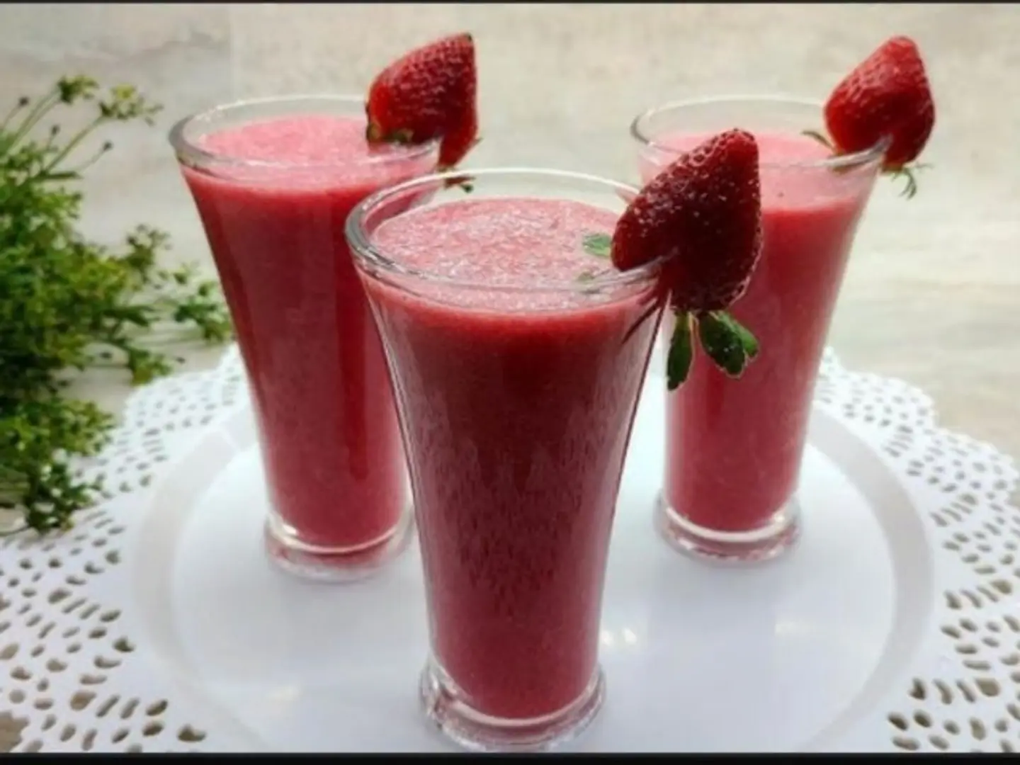 عصير فراولة - كبير