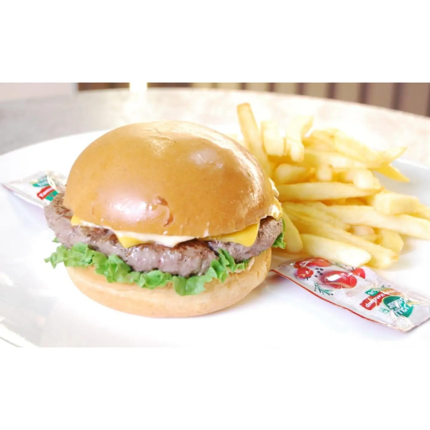 Classic Burger - Sandwich