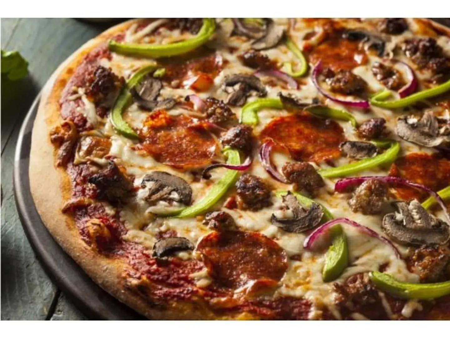 Minced Meat Pizza - Medium