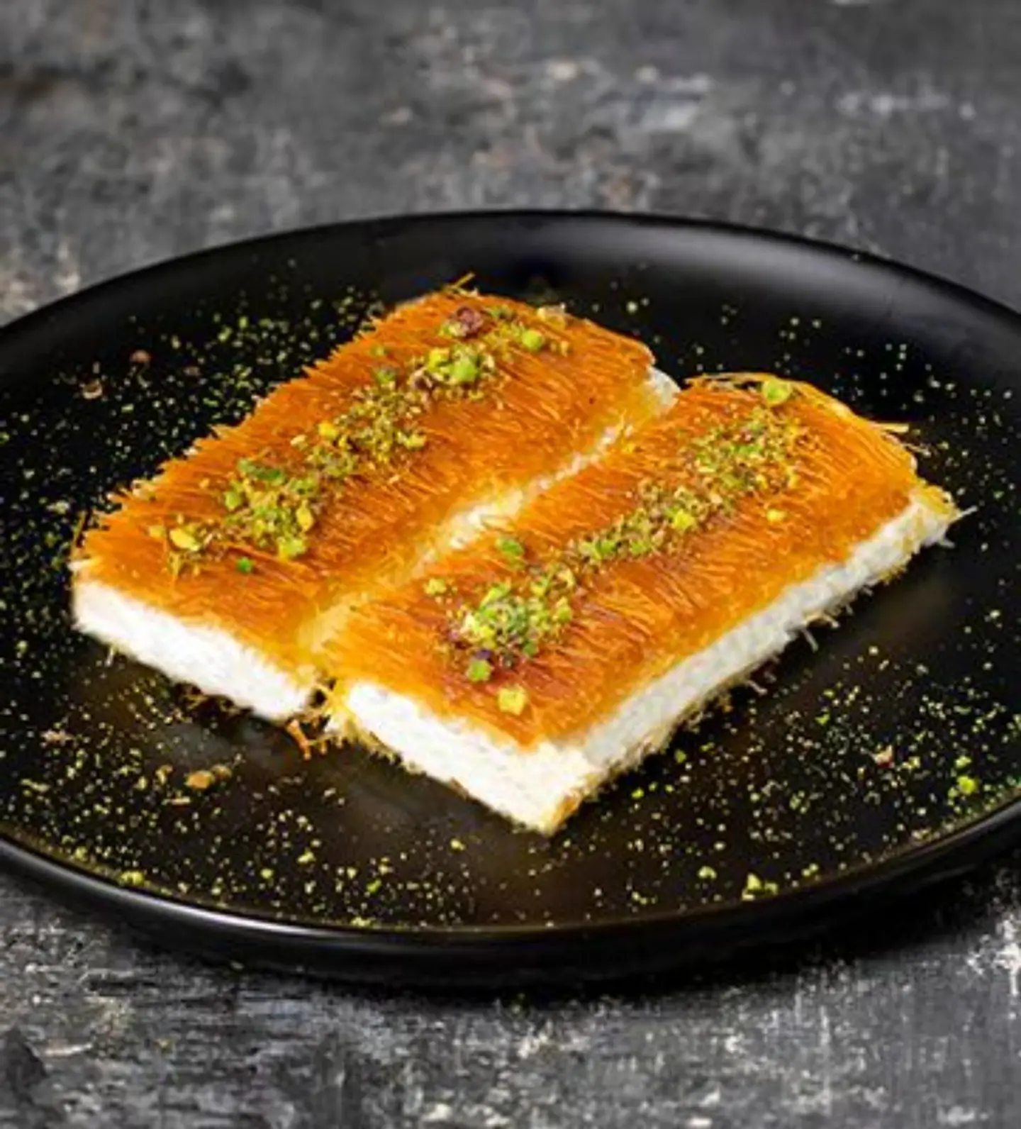 Coarse Kunafa With Cream Bain Nareen - A Quarter Kilo