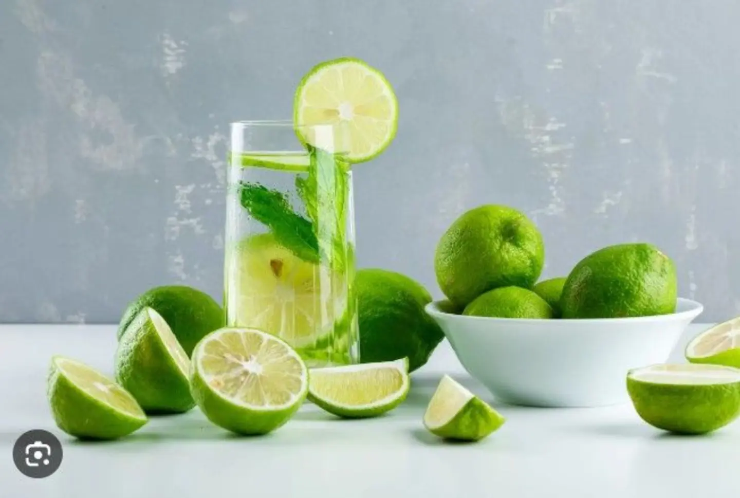 ليمون سادة - كوب وسط