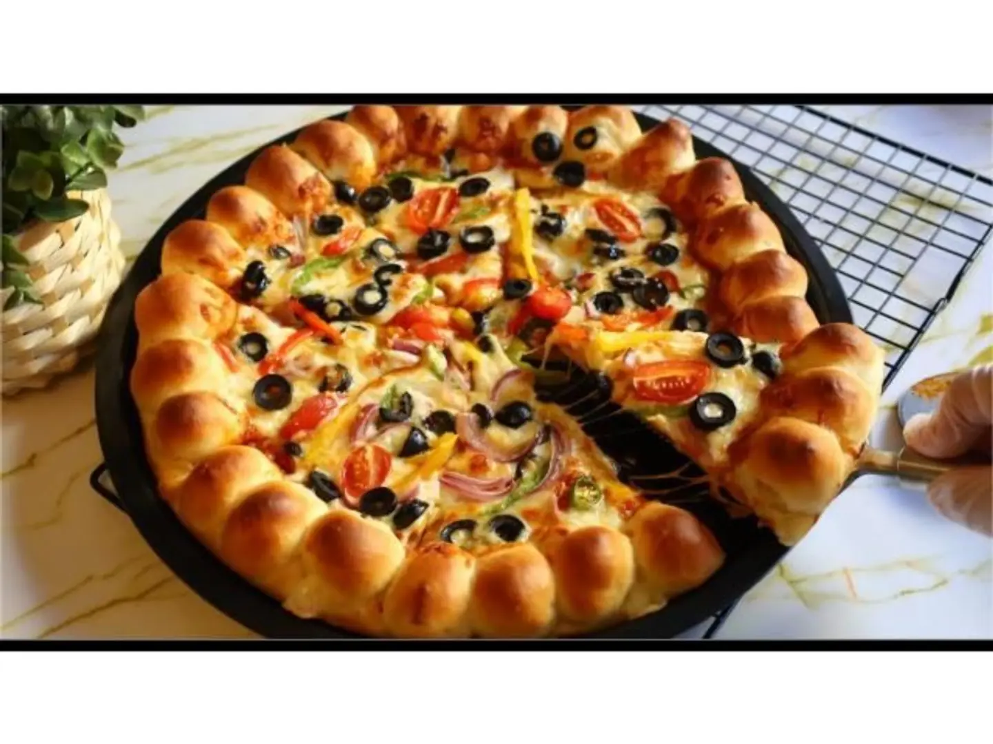 بيتزا الطاهي - وسط