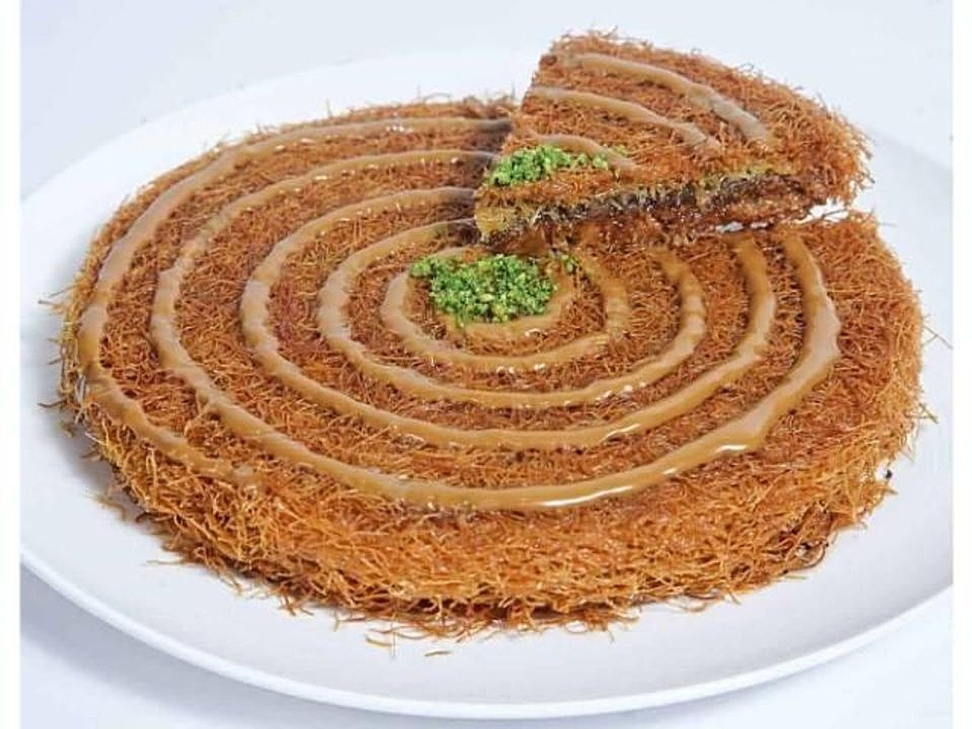 كناف قشطة لوتس - وسط