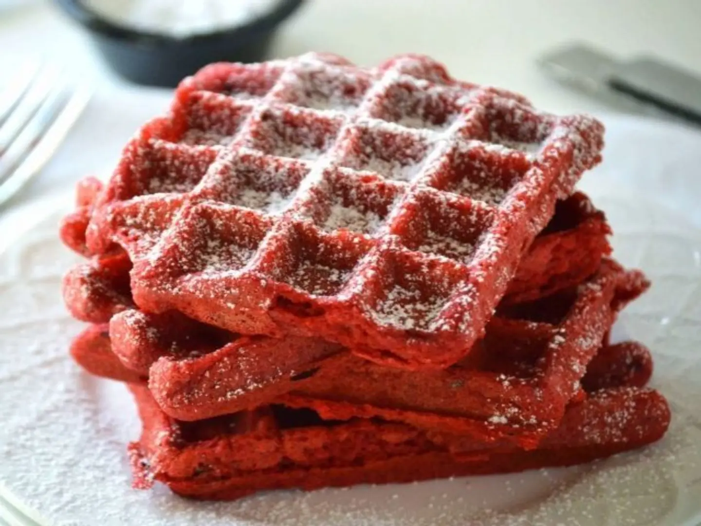 Red Waffel - Red Waffel Pistachio