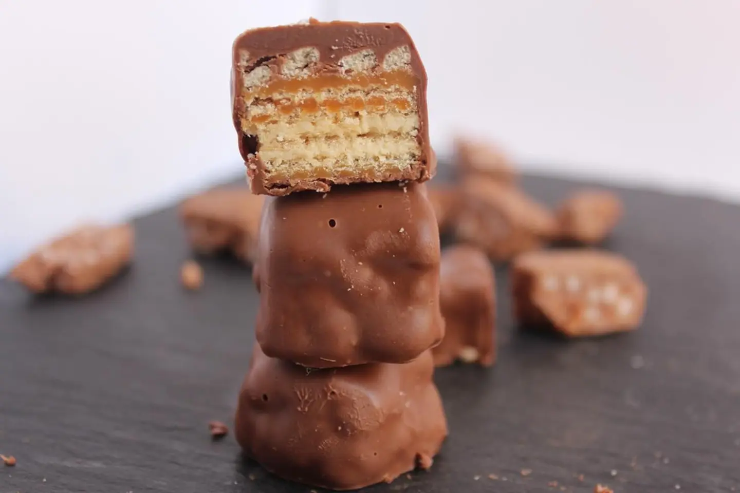 Chocolate Biscuit With Caramel - 1 Kilo