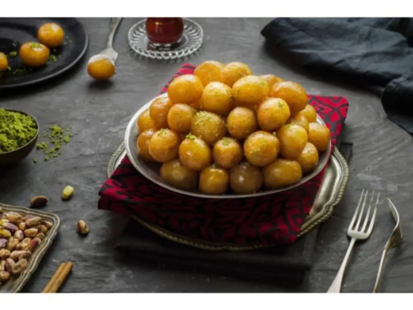 لقيمات شيرة - صغير