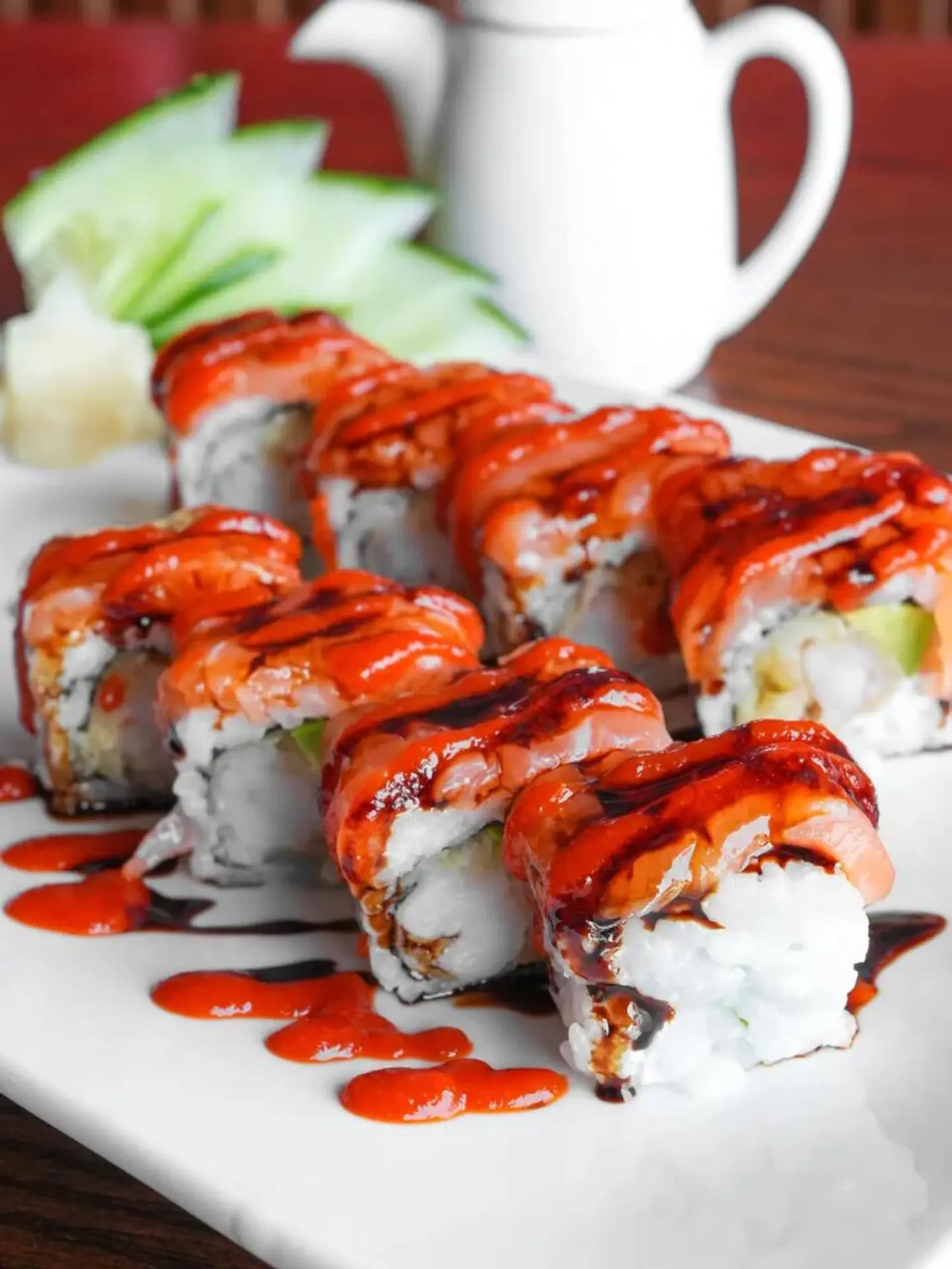 Spicy Salmon Roll - 4 Pieces