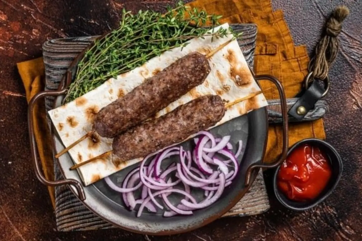 ساندوتش كباب اورفلي - حمص