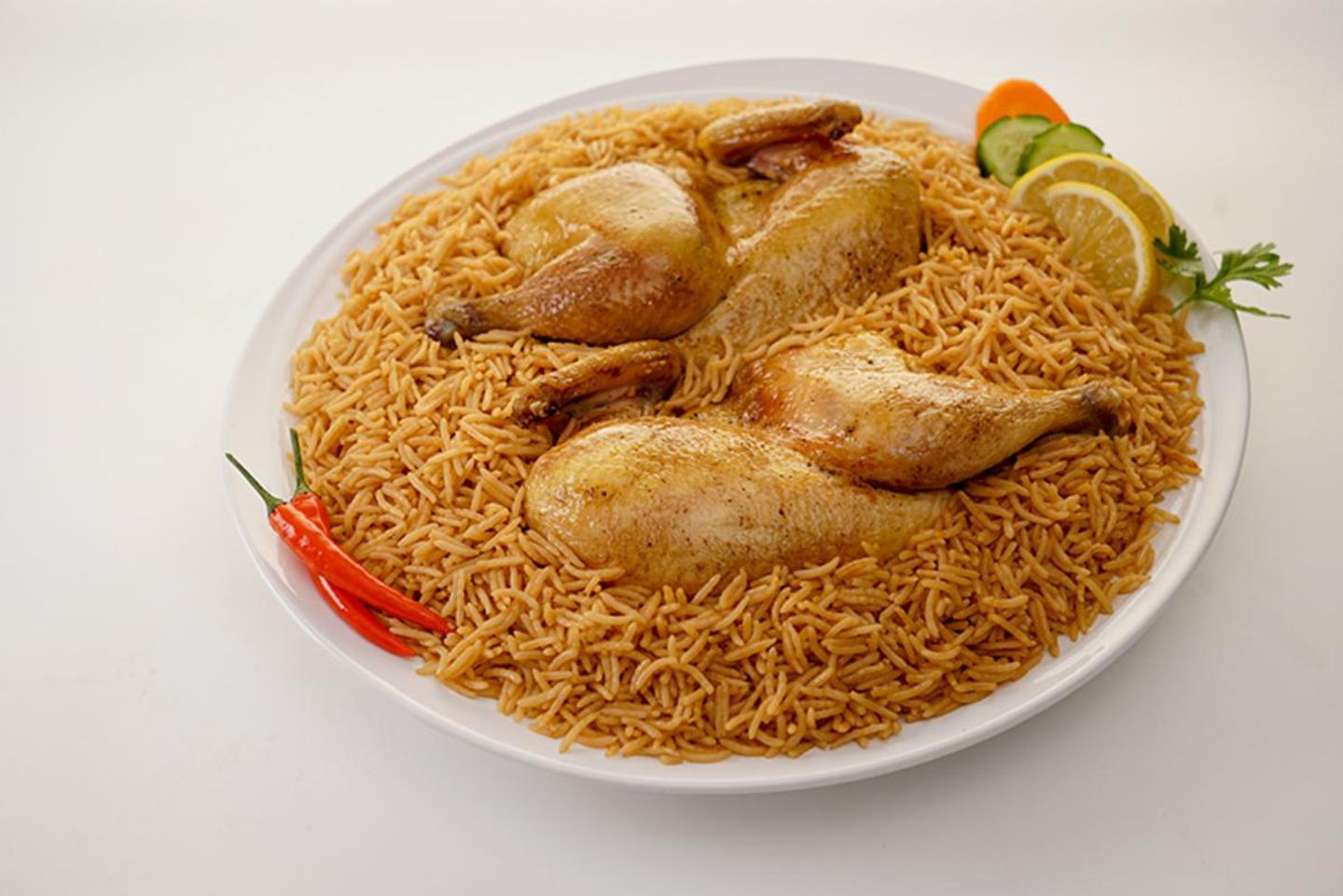 مدفون دجاج مع الأرز - نص حبة دجاج