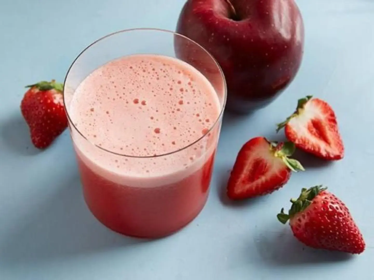 Apple With Strawberries - Small