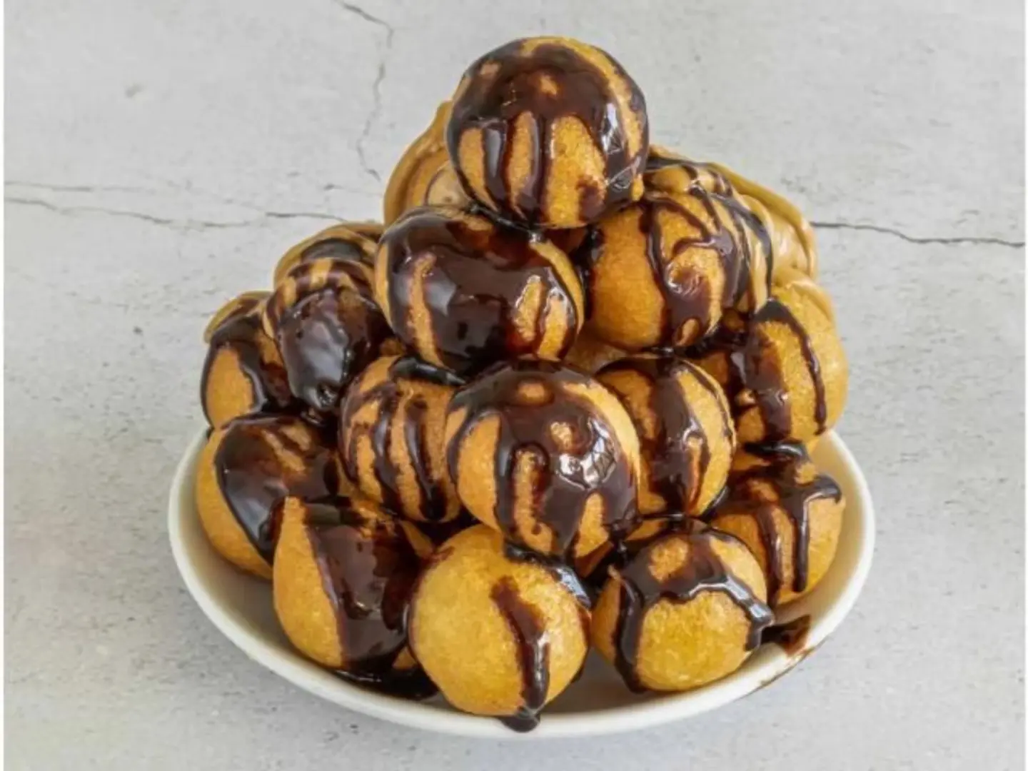 لقيمات كندر - وسط