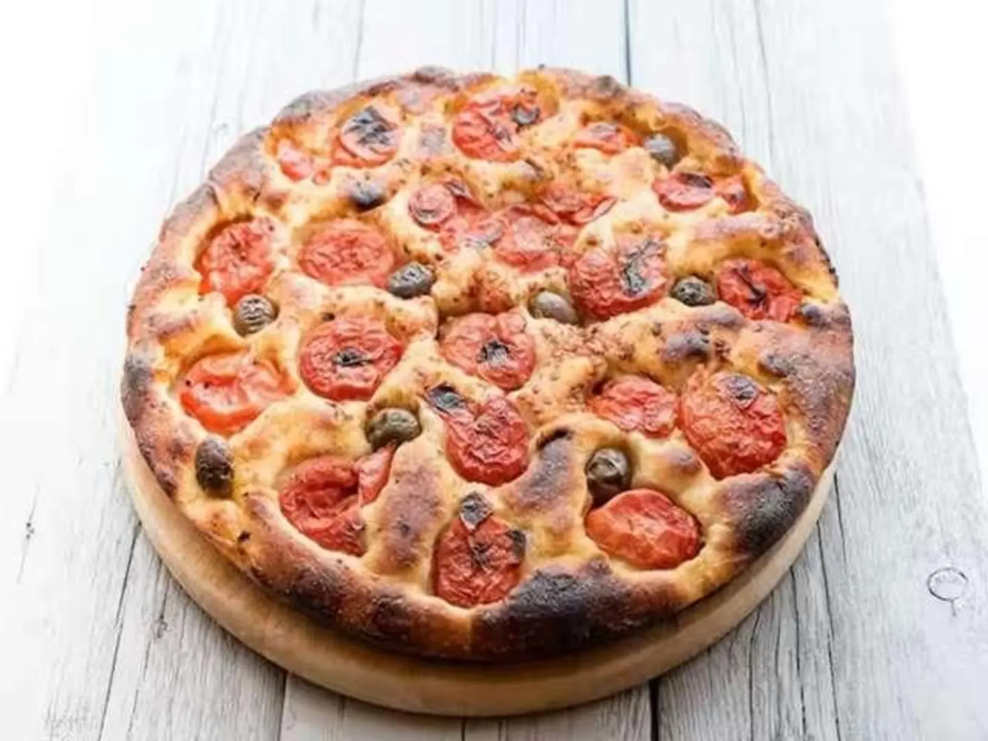 Bari Pizza - Medium