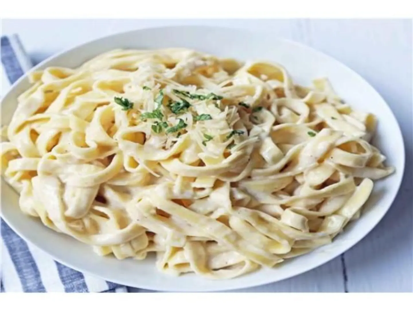 Alfredo Pasta - Large