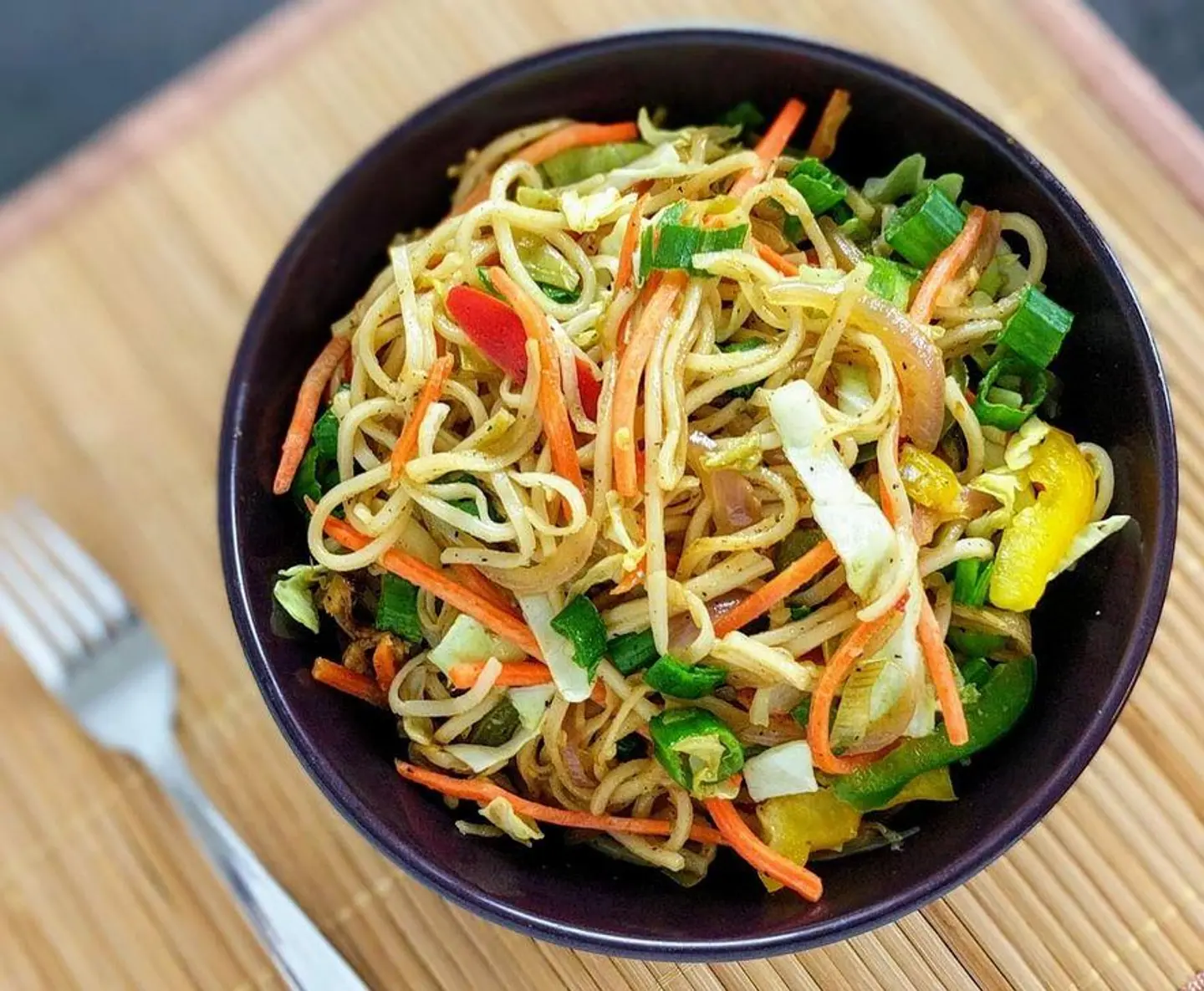 Veg Noodles - Regular