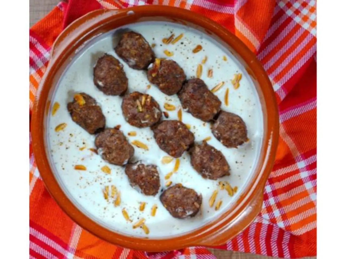 مبشور بالبن - النفر