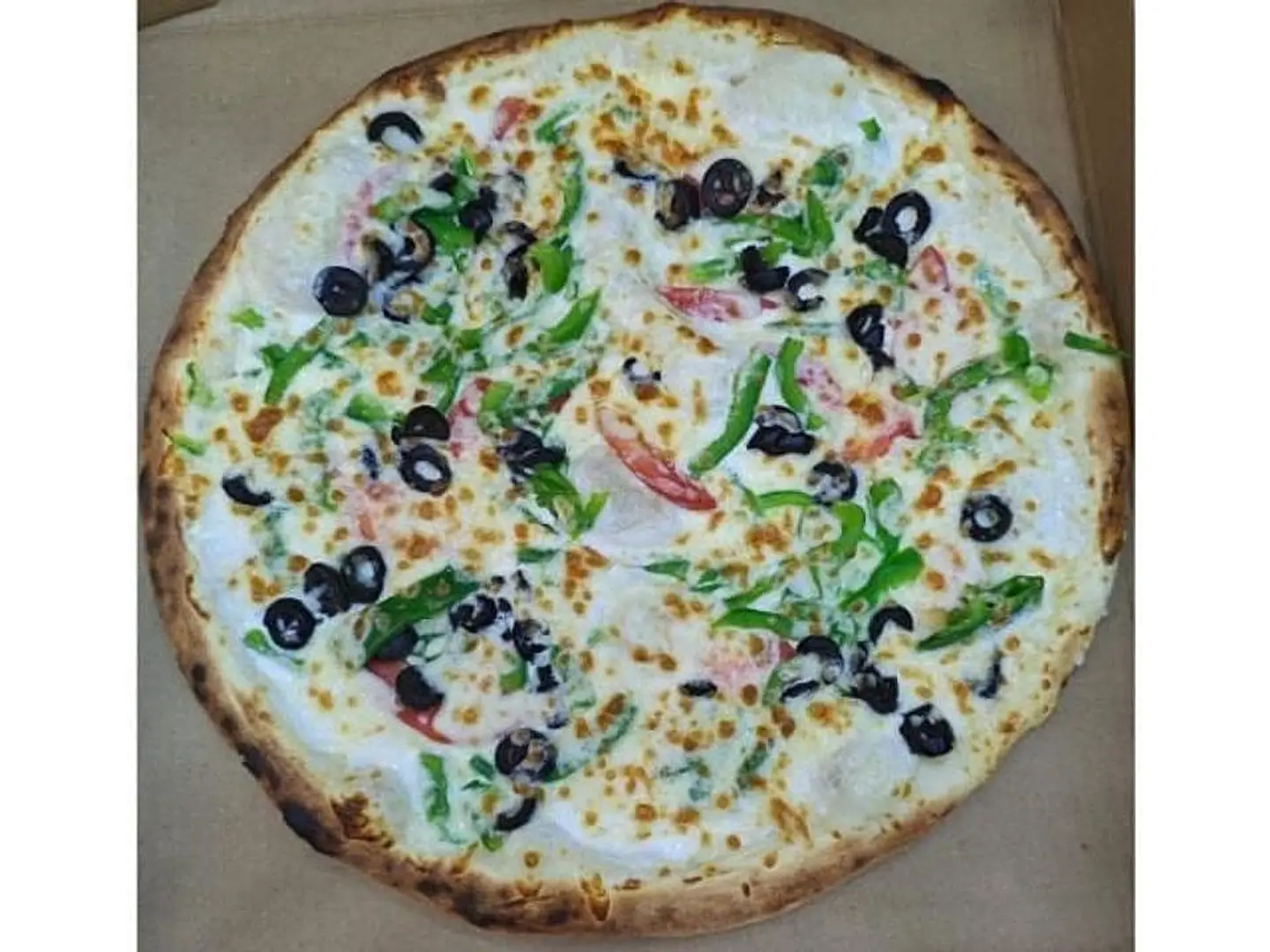 Vegetables With Liquid Cheese Pizza - Large