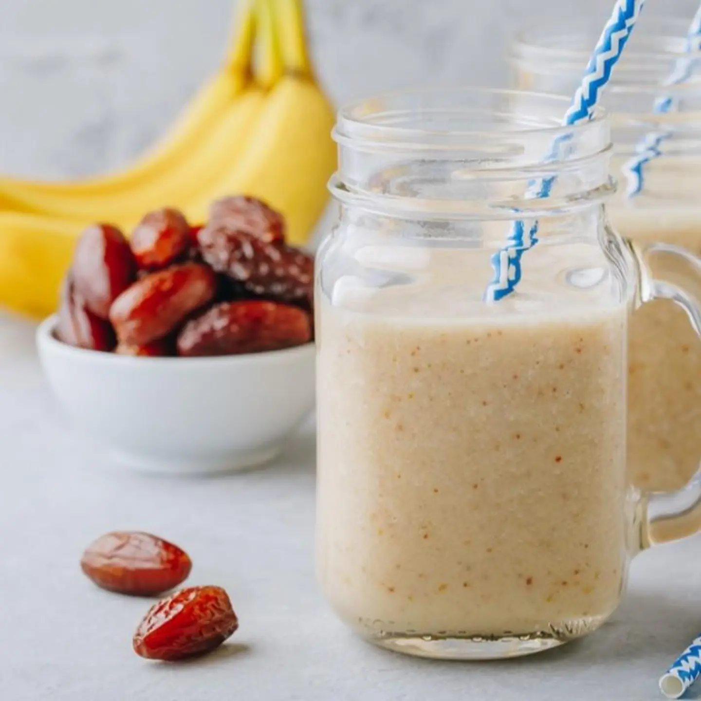 Banana Juice With Dates - Small