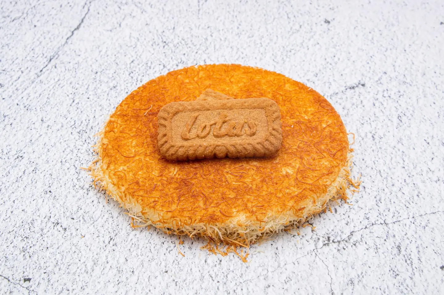 Kunafa Ashta With Lotus - Regular