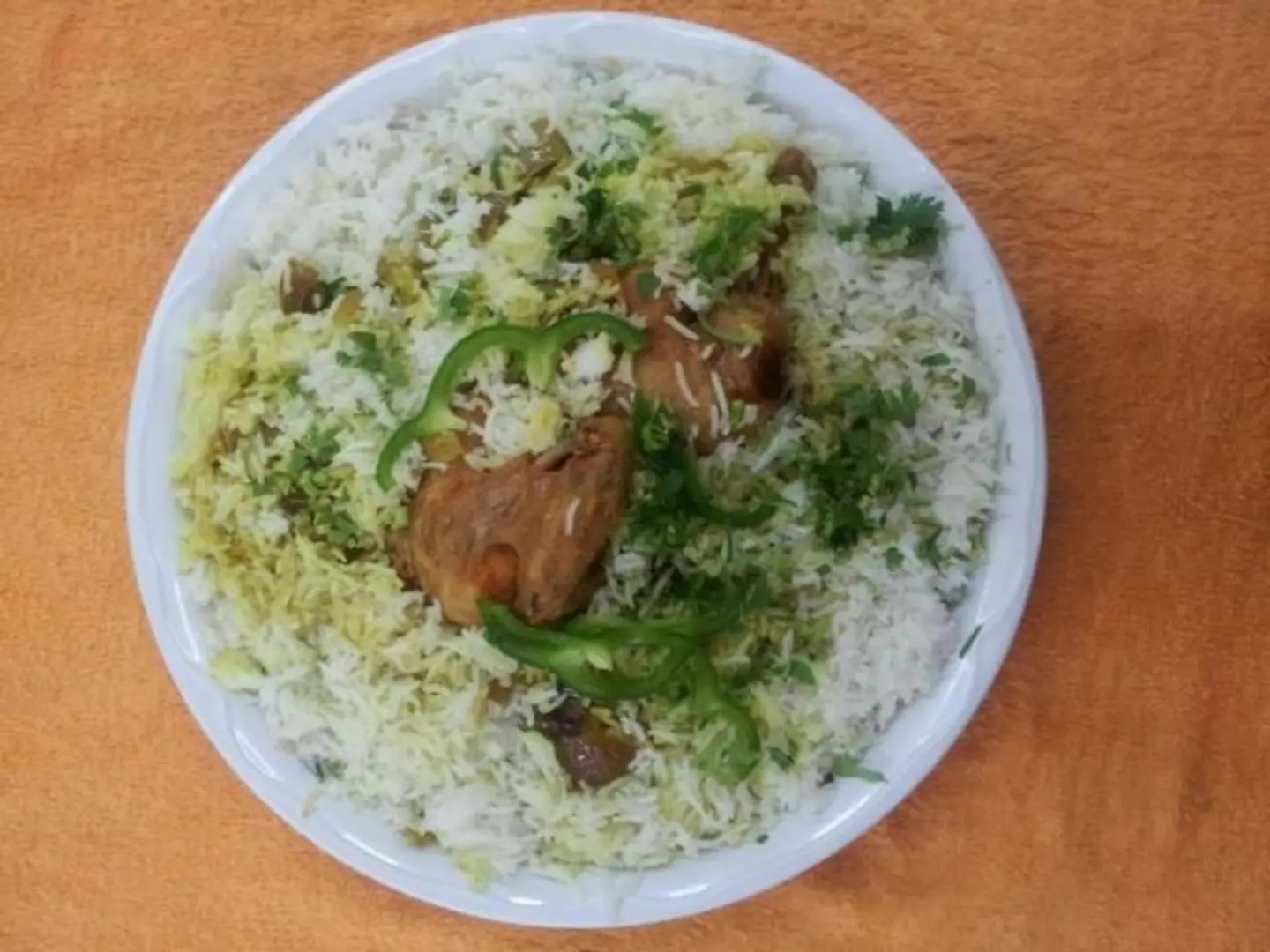 مشخول دجاج - نص حبة دجاج