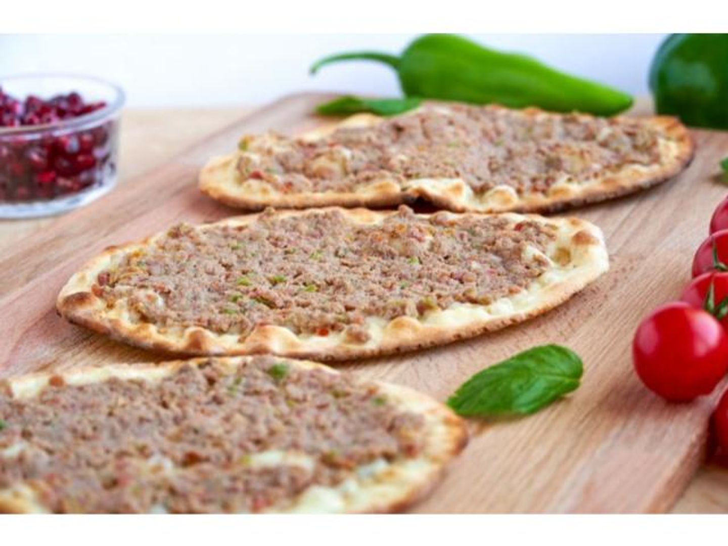 Meat Safehah With Pomegranate Molasses - Extra Stuffing