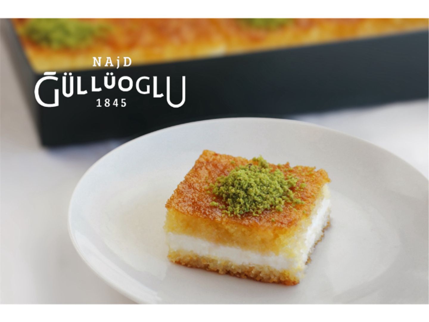 Luxurious Cream Basbousa - 1/4 Kg