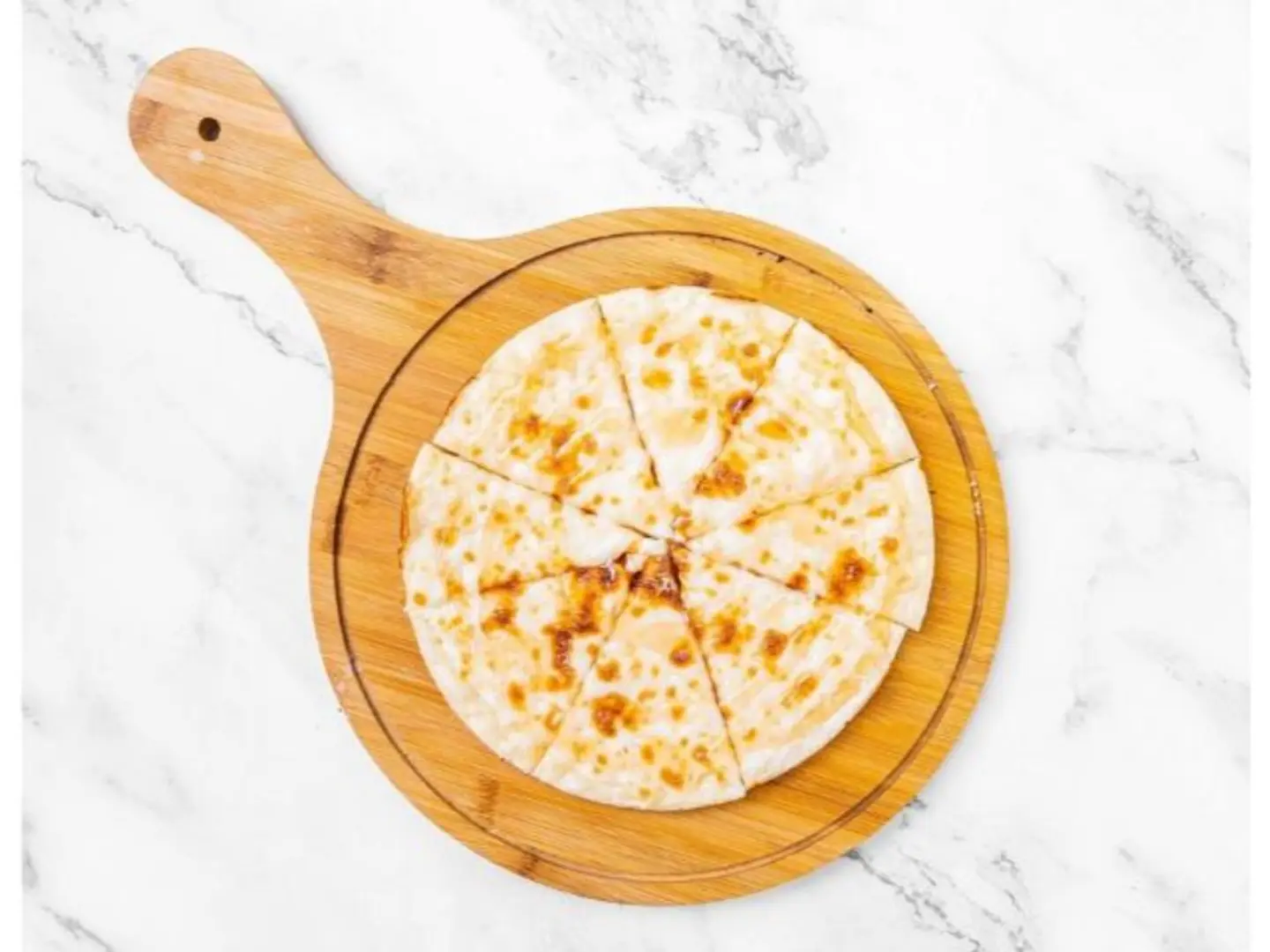 بيتزا بالجبنة - صغير