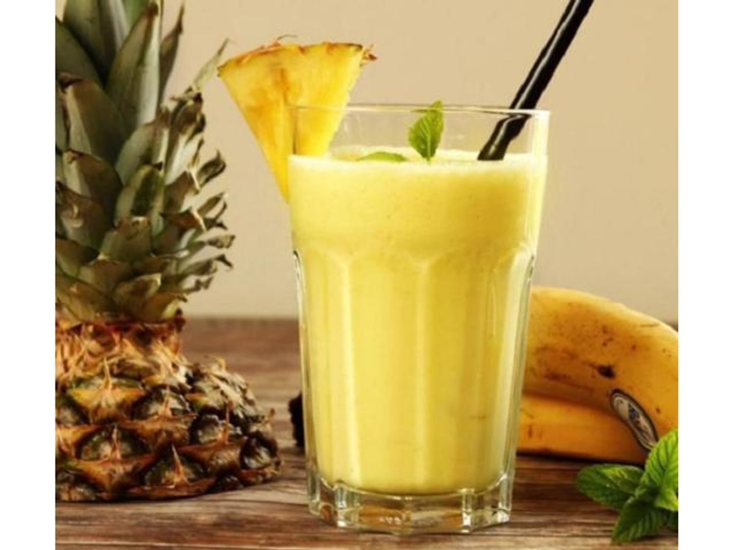 Pineapple With Banana - Small 300 Ml