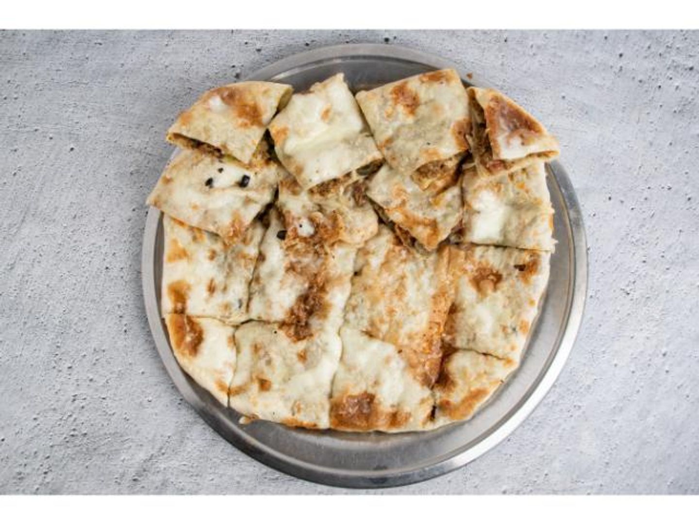 Hot Dog And Basterma Pie - Small