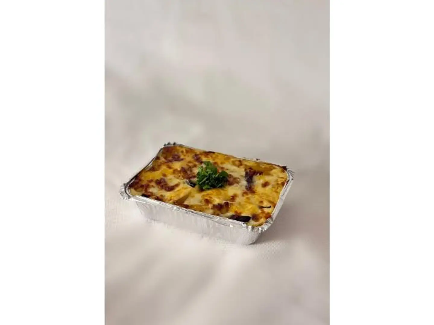 Mousagah With Béchamel And Chicken - Small