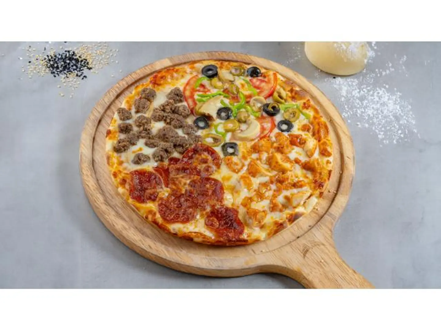 Chicken Pizza - Small