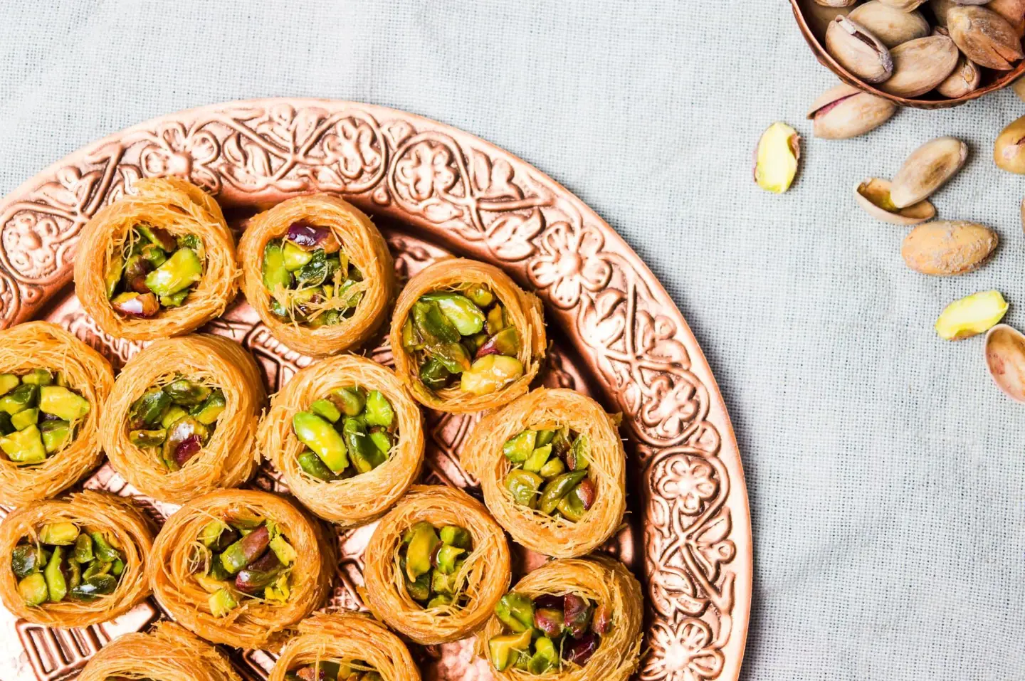 أسوار فستق - نص كيلو