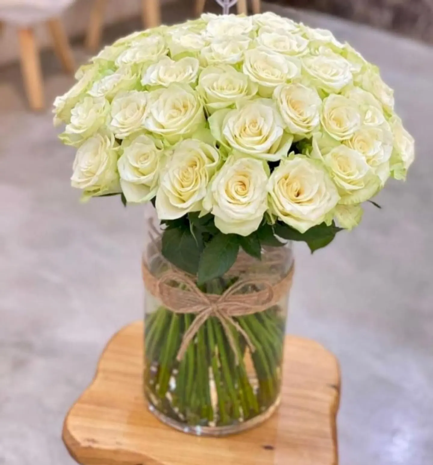 White Heart Vase - Regular