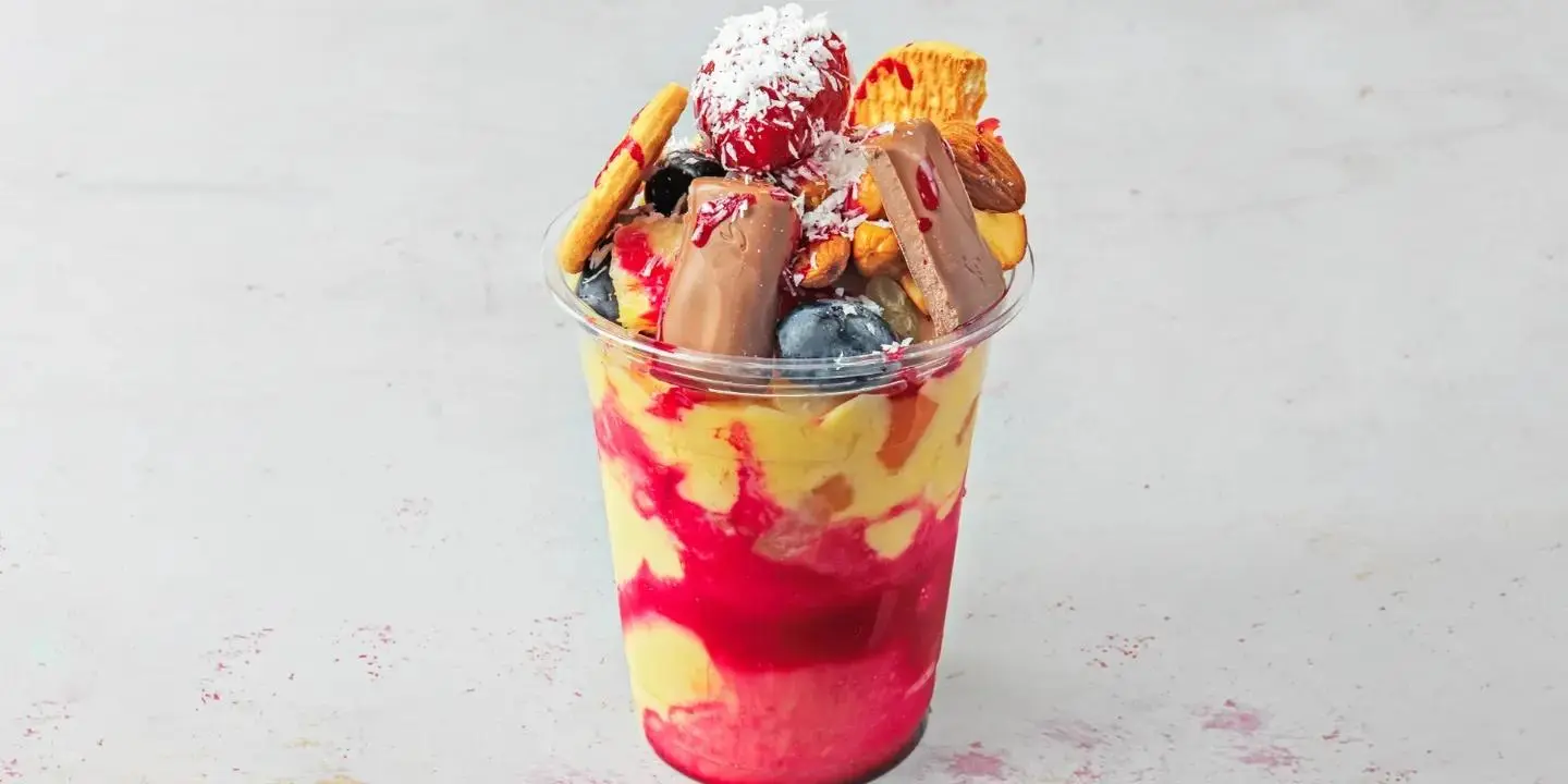 Fruits With Ice Cream And Juice - Medium