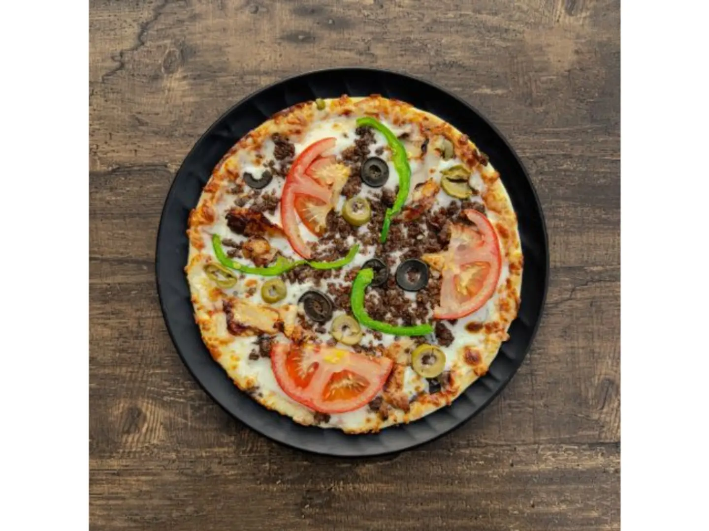 Meat Pizza With Labneh - Small