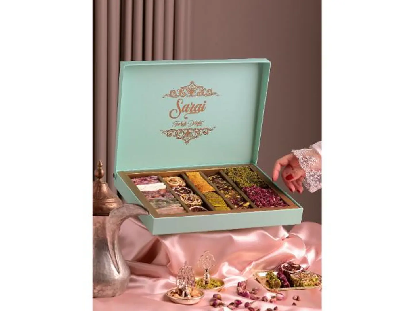 A Luxurious Selection Of Turkish Delight - 450 Grams