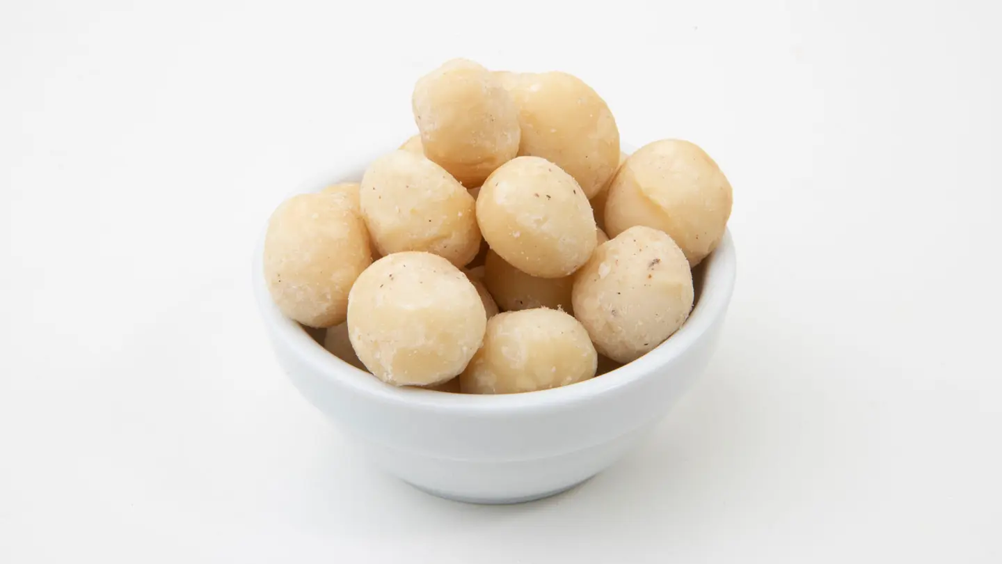 ماكاديميا محمصة مالحة - 100 جرام