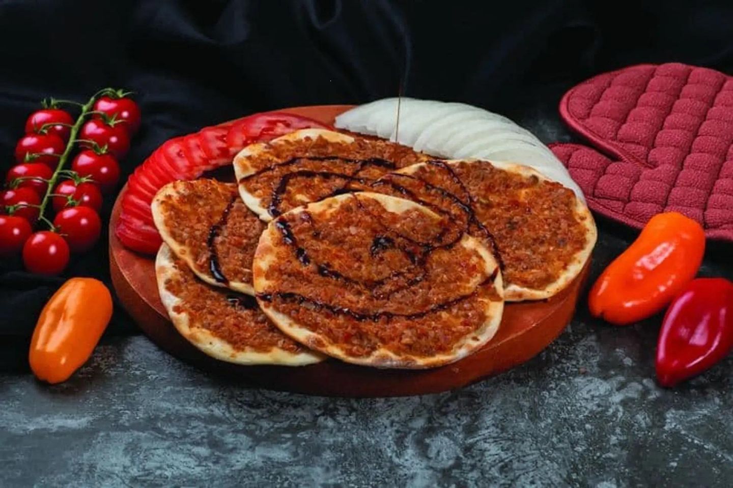 لحم بدبس الرمان - وسط