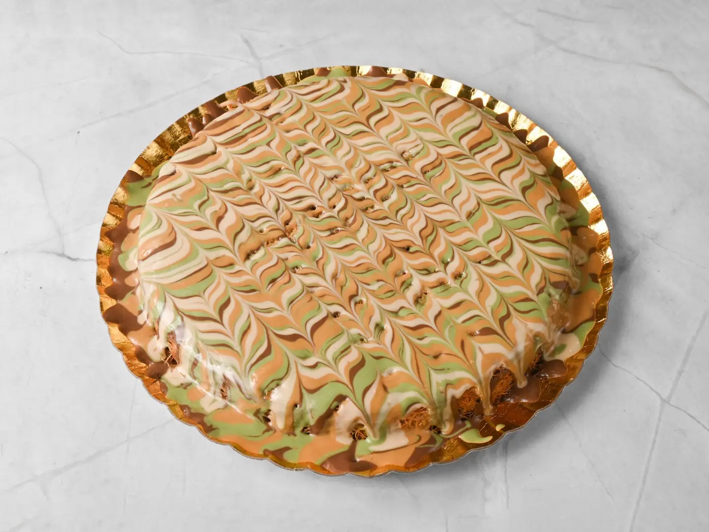 Cream With Mixed Sauces - Kunafa Heart