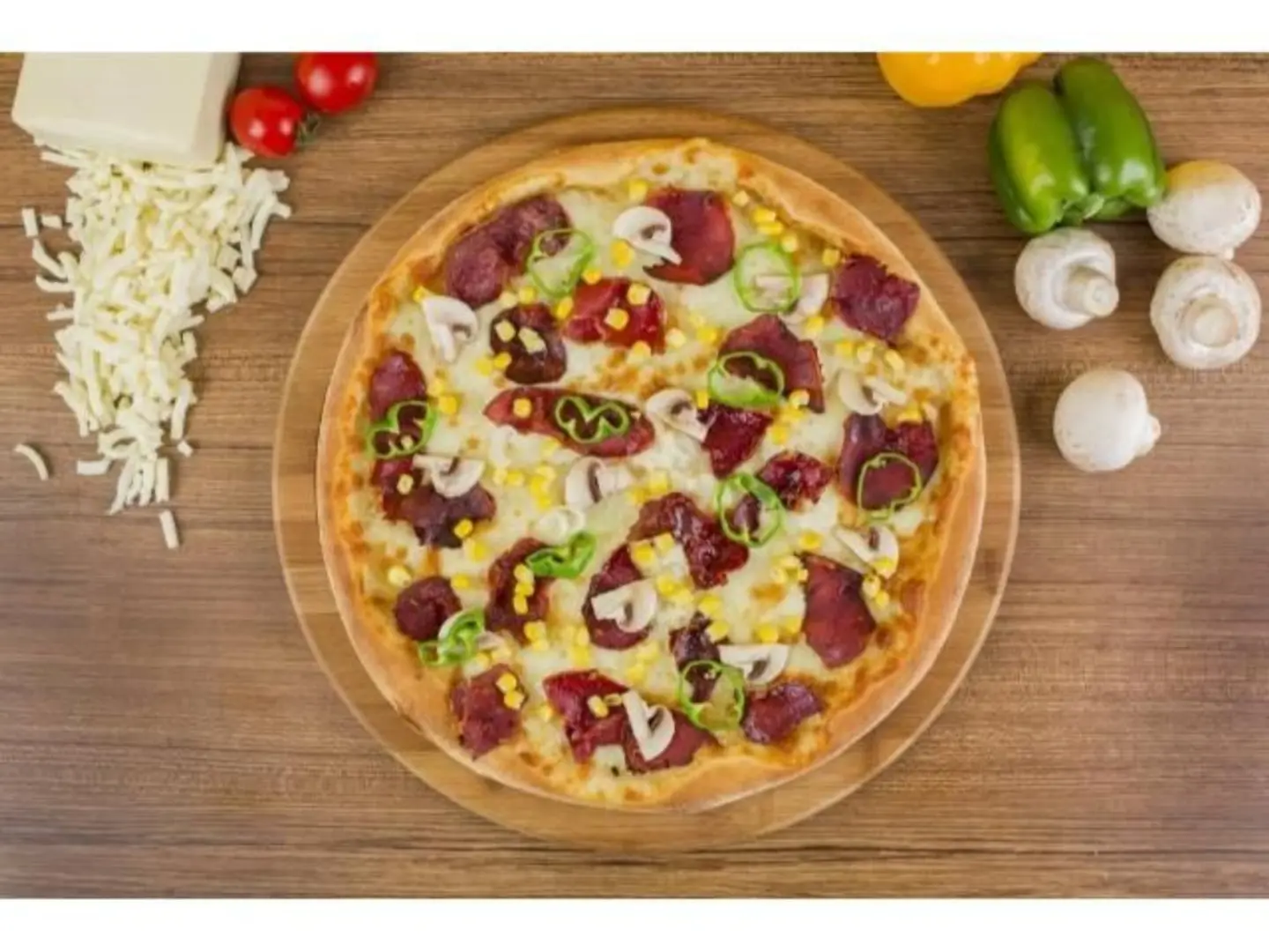 بيتزا بسطرمة - صغير