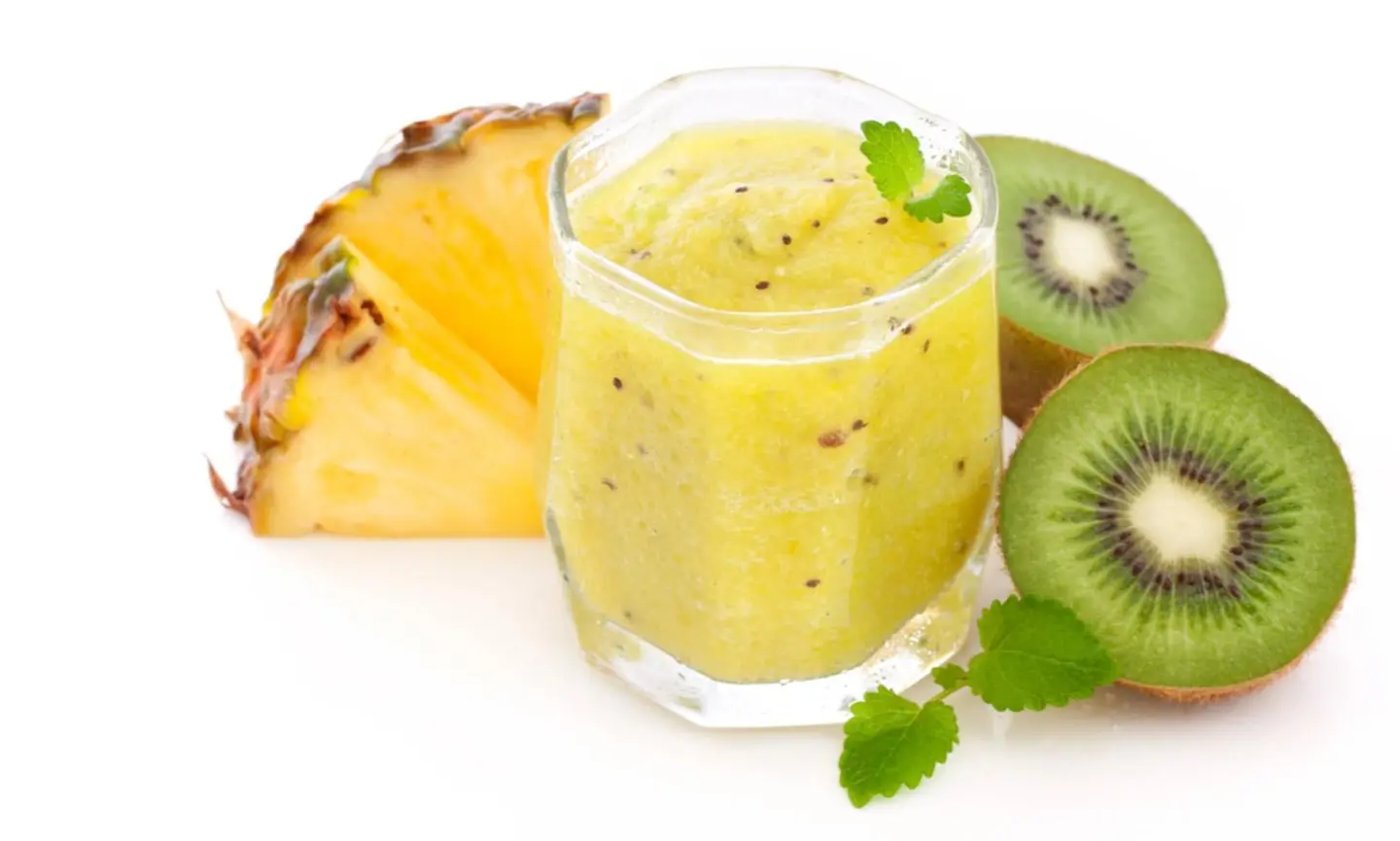 عصير أناناس كيوي - صغير