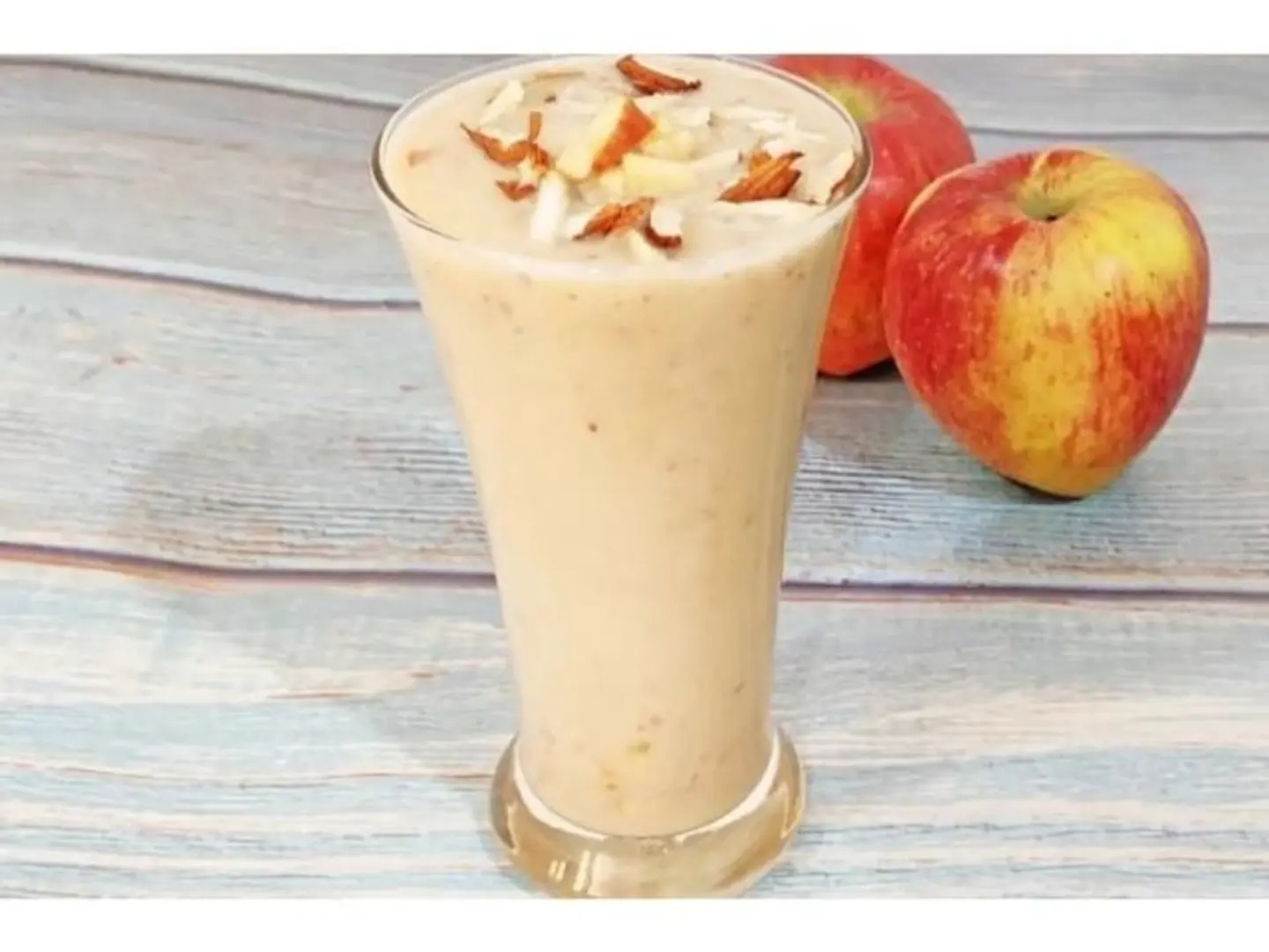 Apple Juice With Milk - Medium